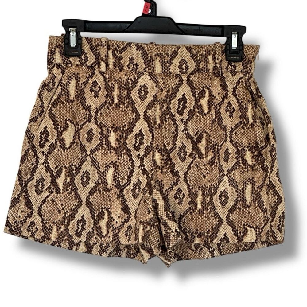 Zara Women’s 3” Shorts Reptile Print Side Zip Size Small